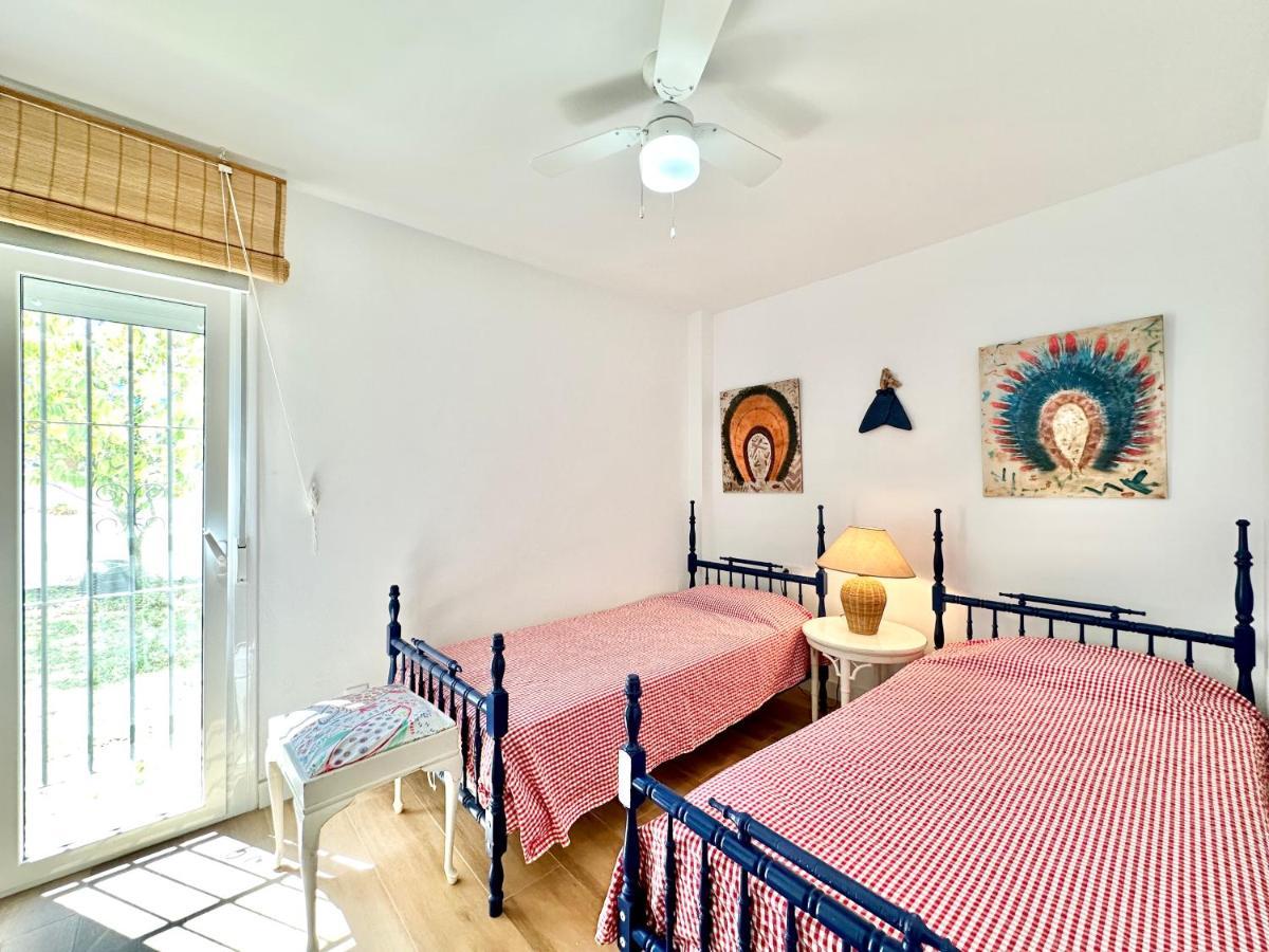 Family Home Near The Beach - Eaw Homes Marbella Ngoại thất bức ảnh